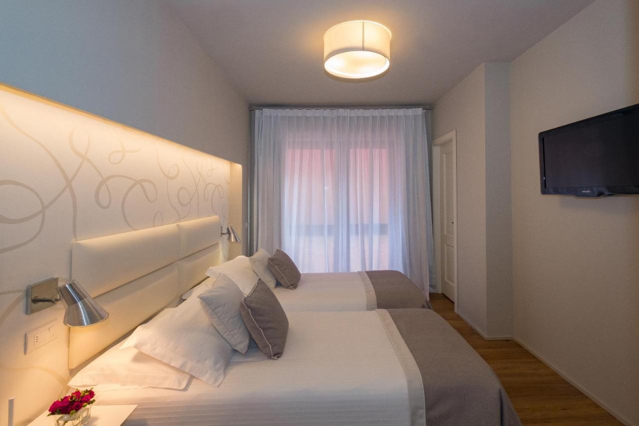 Hotel Monte Meraviglia 카시아 외부 사진